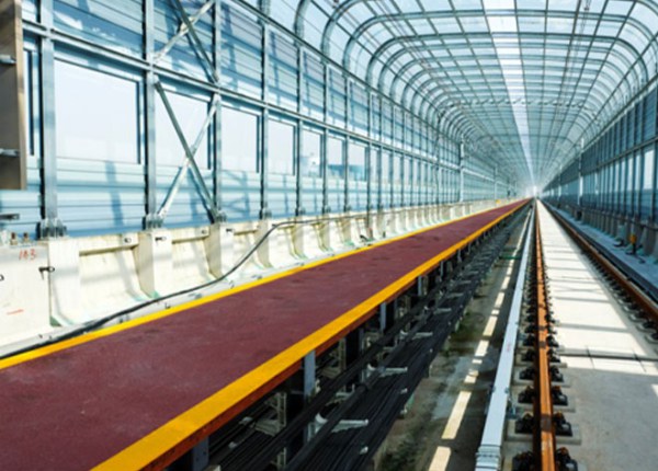 疏散平臺(tái)復(fù)合材料